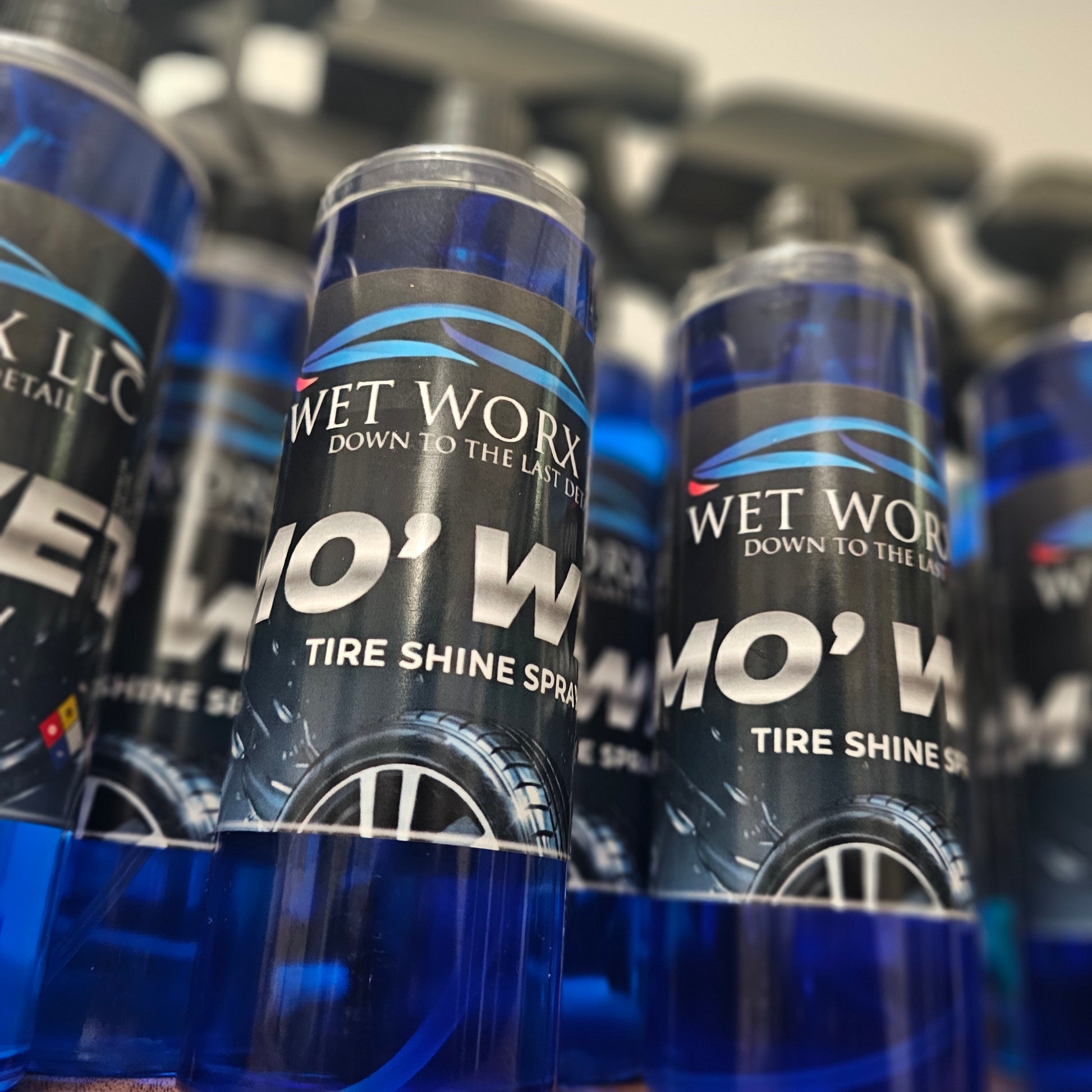 Mo'Wet Tire Shine Spray  image 0